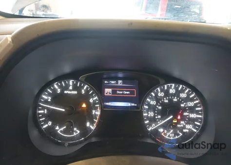 2017 Nissan Pathfinder Sv z USA, uszkodzony, nr VIN 5N1DR2MM0HC693805